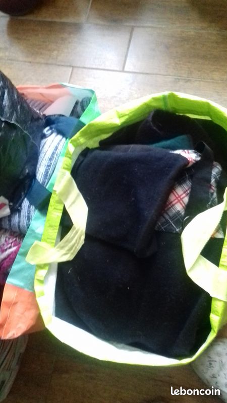 Lot d'habits pour fille taille 34 et taille 36 (image 9)