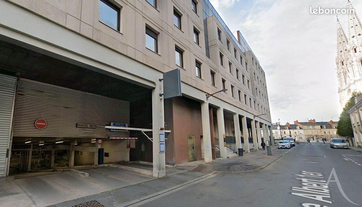 Parking/box CHATEAUROUX · à Châteauroux · 50 €/mois