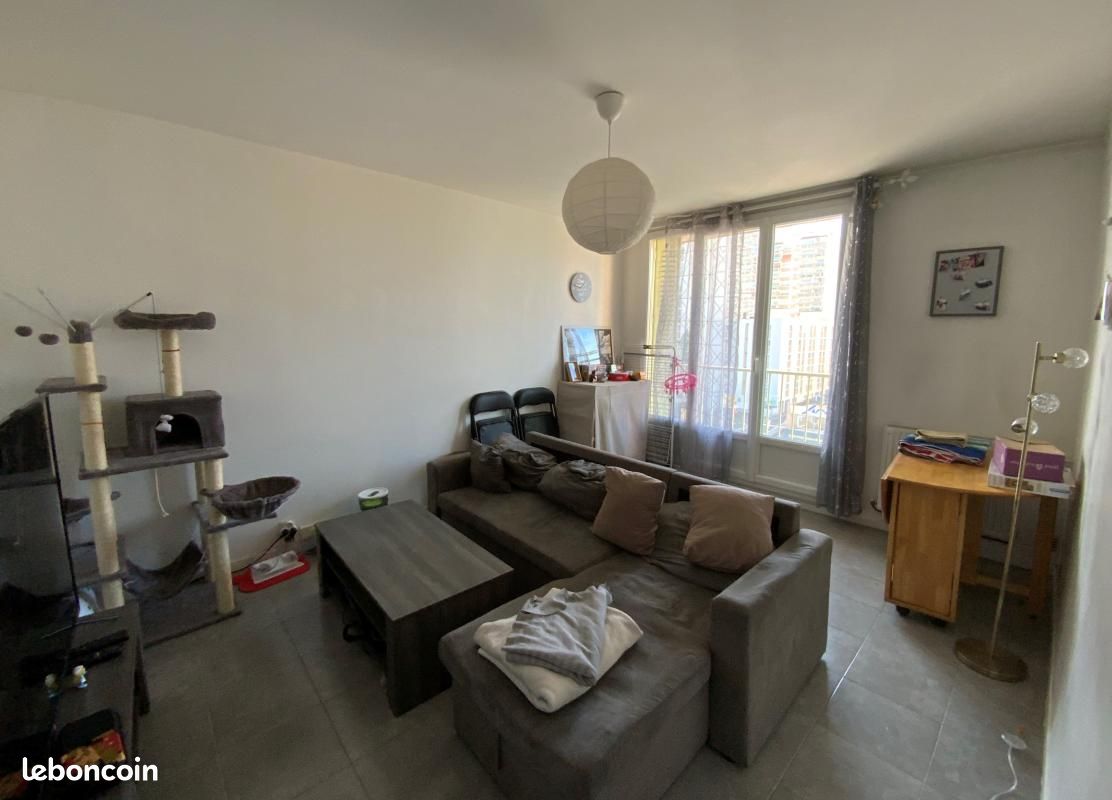 Appartement 2 pièces 43 m² · à Grenoble · 43 m² · 95 000 €