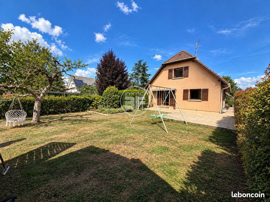 Maison 5 pièces 120 m² · à Saint-Louis · 120 m² · 435 000 €