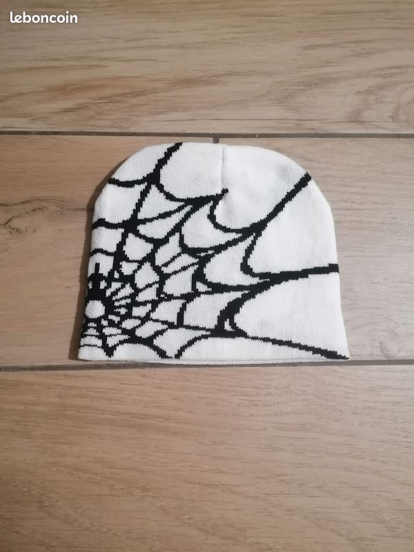 Bonnet Spider noir et blanc (image 1)