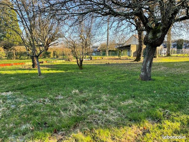 Terrain 860 m² Saint Branchs