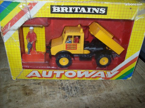 Britains Unimog Autoway - Massey Ferguson - Neuf Sous Blister