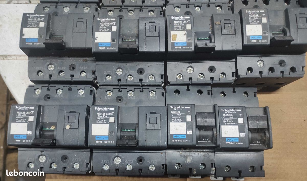 Disjoncteur moteur schneider NG125LMA (image 2)