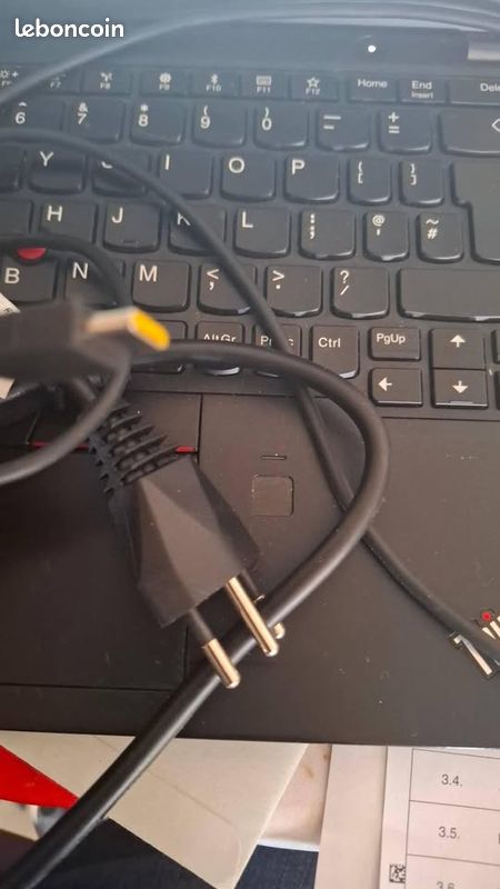 Ordinateur Lenovo Thinkpad x280 (image 3)