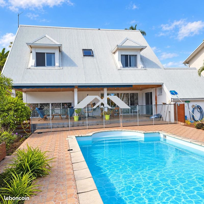 Maison 6 pièces 170 m² · à Saint-Pierre · 170 m² · 560 000 €