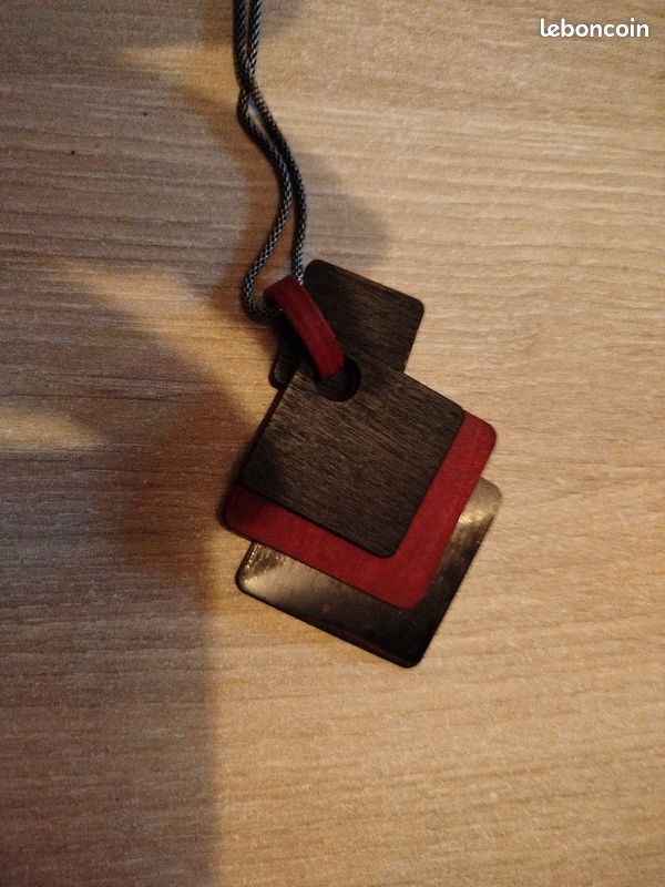 LongCollier fantaisie noiret rouge fantaisie (image 2)