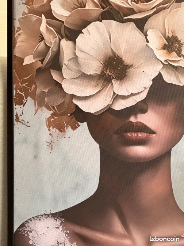 Toile affiche femme fleurs blanches portrait beige dore surrealiste pop art deco (image 2)