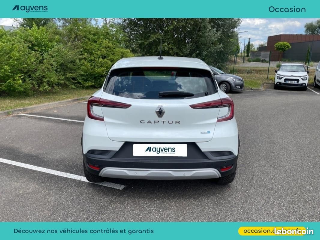 Renault Captur 1.6 E-Tech hybride 145ch Business (image 12)