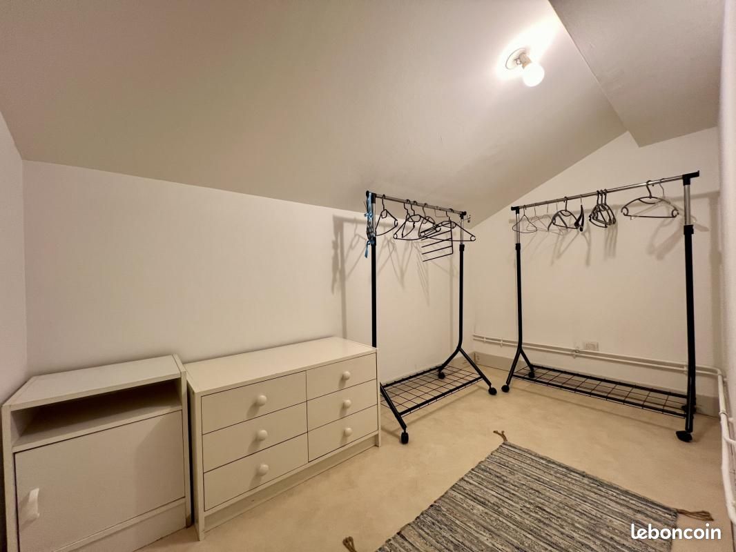 Studio 1 pièce 28 m² - Poitiers 86000 (image principale 5)