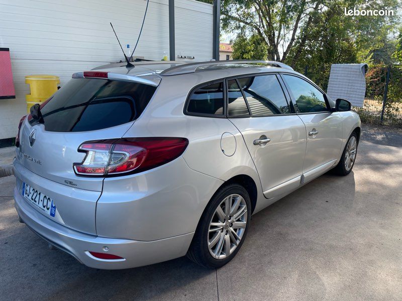 Megane iii estate 1.5 dci 110cv gt-line reprise possible (image 2)