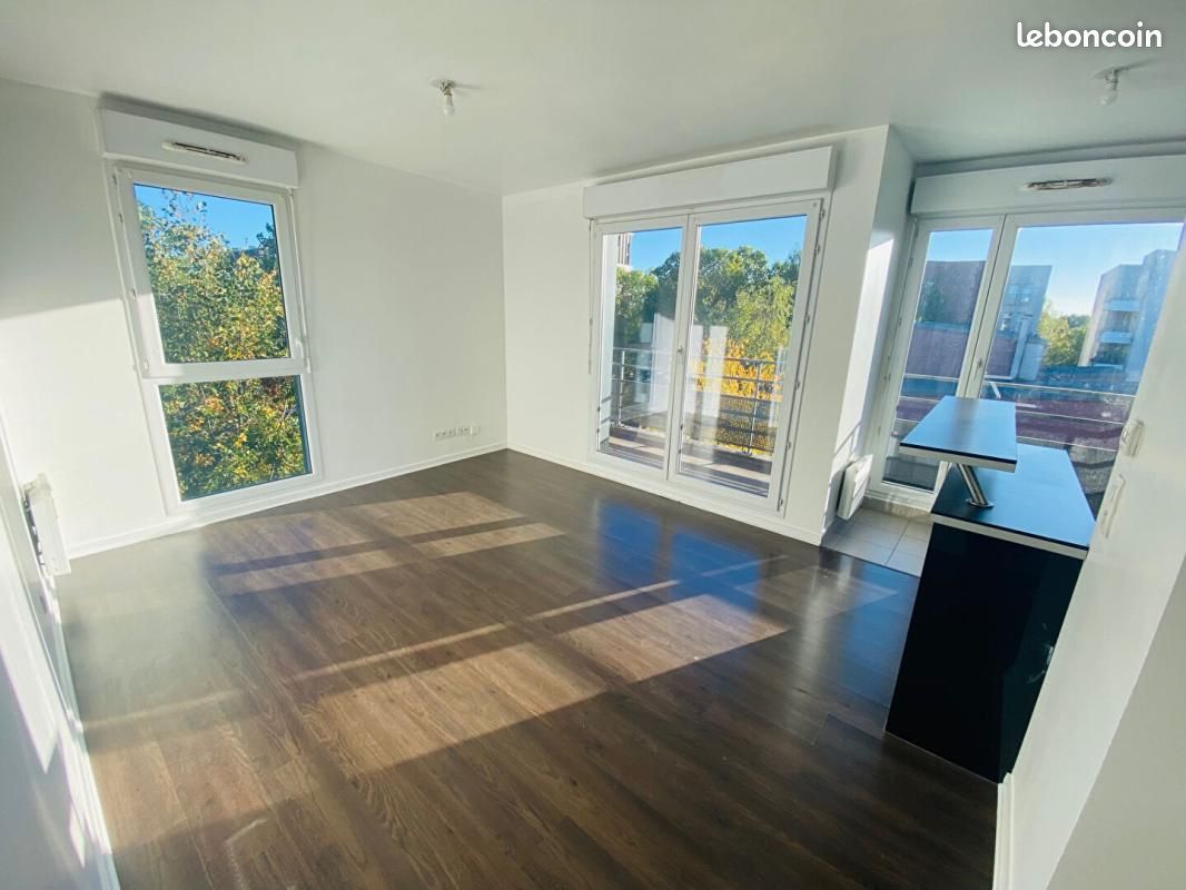Appartement 4 pièces 73 m² · à Montévrain · 73 m² · 299 000 €