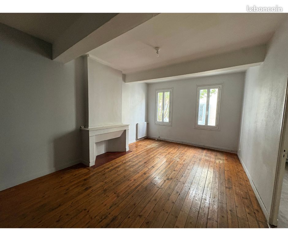 Appartement 4 pièces 116 m² · à Revel · 116 m² · 600 €/mois