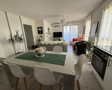 Appartement 220 000 € - 61 m²
