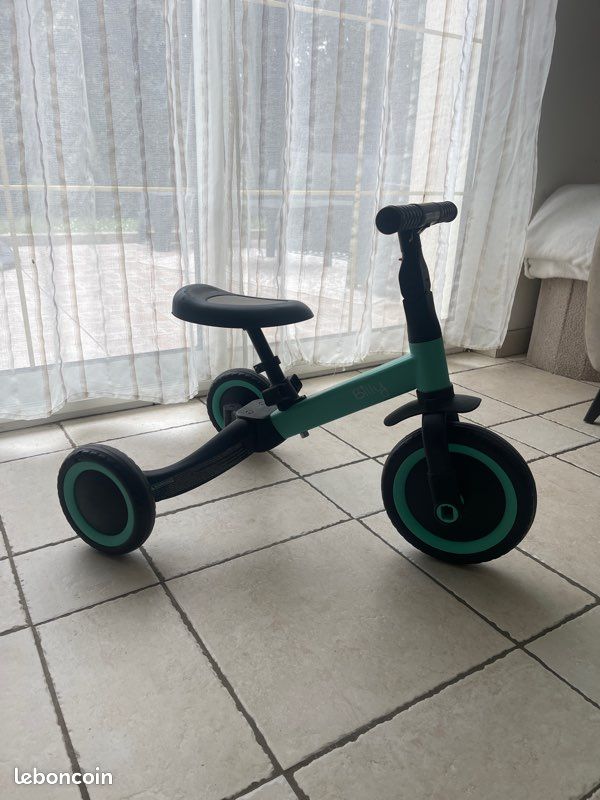 Tricycle enfant évolutif (image 1)