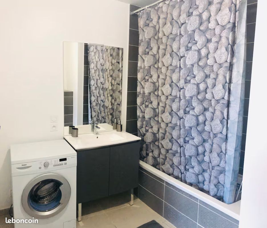 Appartement 1 pièce 33 m² · à Annecy · 33 m² · 1 500 €/mois