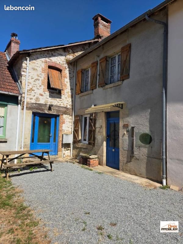 Maison 4 pièces 105 m² · à Arrènes · 105 m² · 64 000 €
