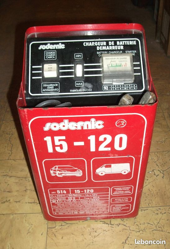 Chargeur démarreur de batterie professionnel (image 1)