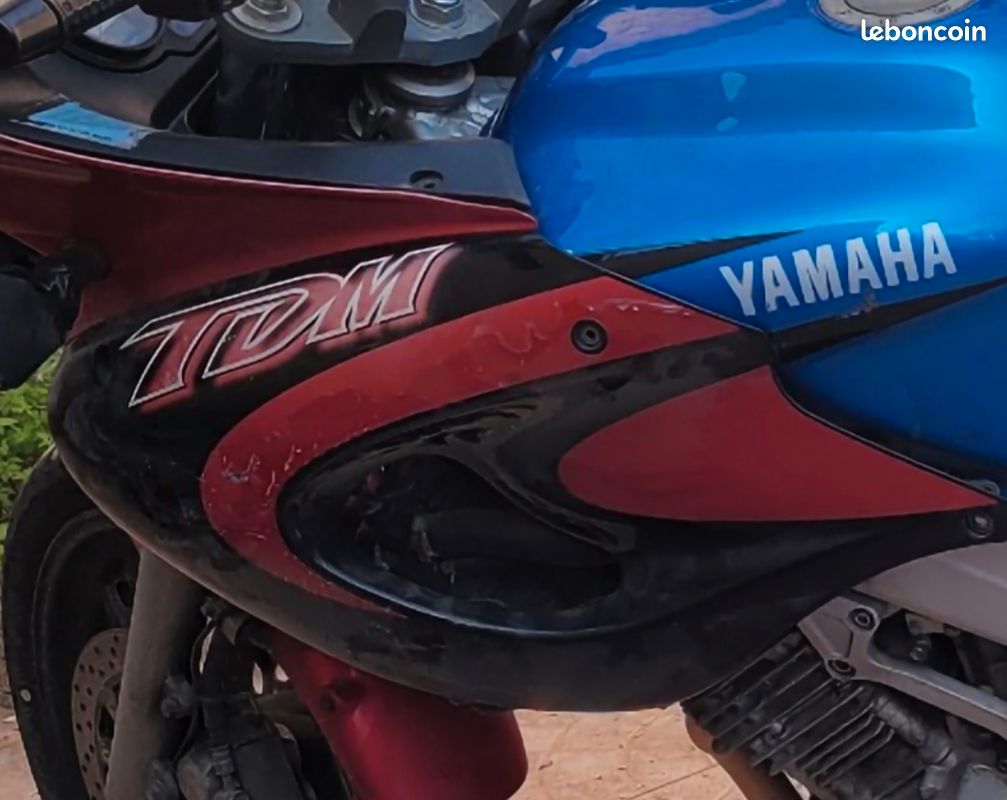 Fixations avant de réservoir pour Yamaha 850 TDM - 4TX