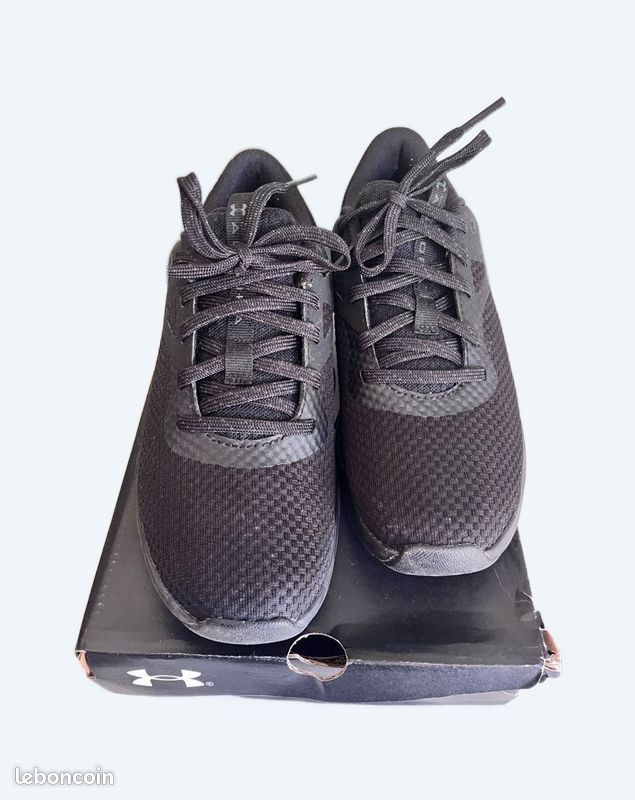 Basket under armour femme 38 Chaussures