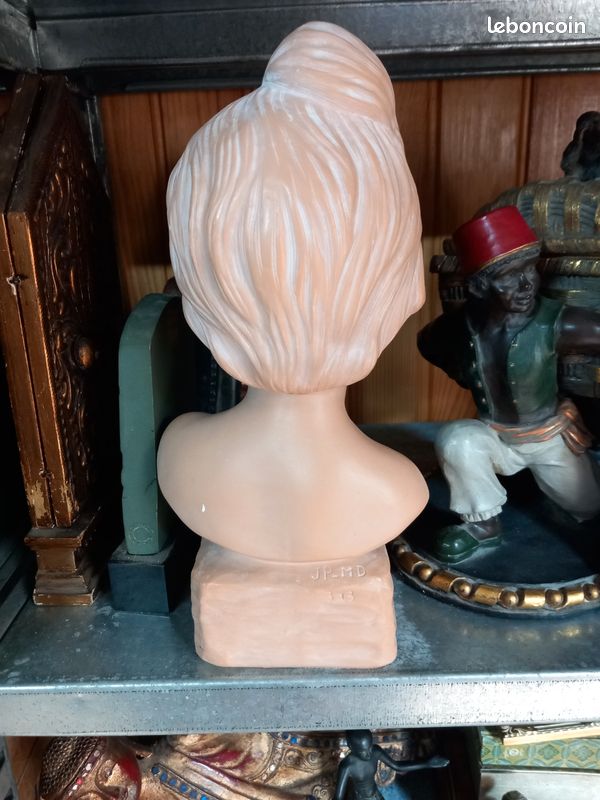 Buste femme (image 3)