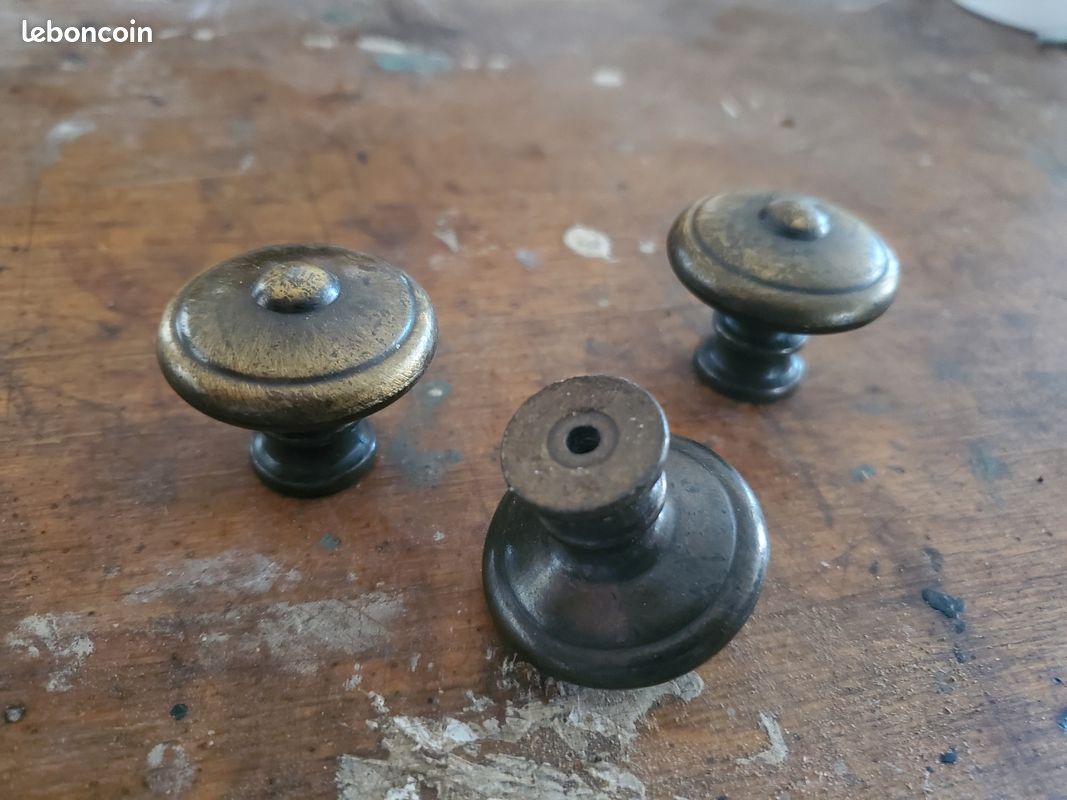 Lot de 3 boutons de meuble anciens en laiton massif – Ø 35 mm – Qualité lourde (image 3)