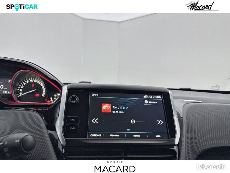 Peugeot 2008 1.2 PureTech 110ch GT Line S&S EAT6 (image 18)