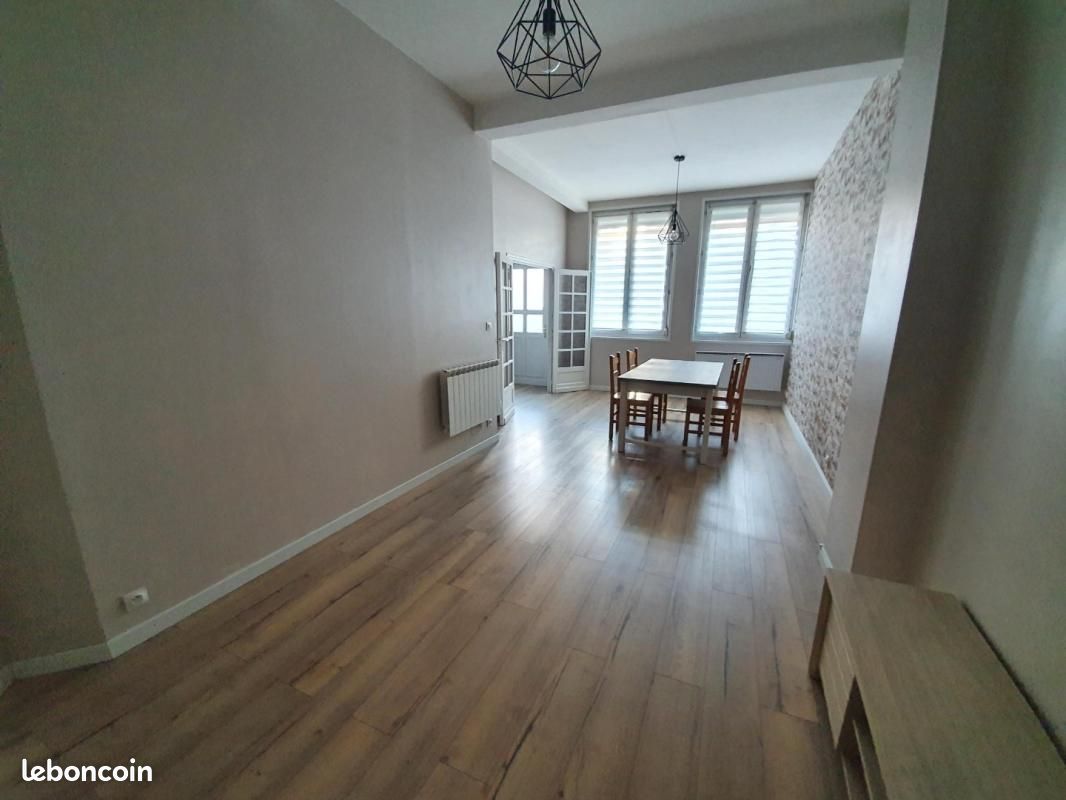 Appartement 2 pièces 65 m² · à Arras · 65 m² · 710 €