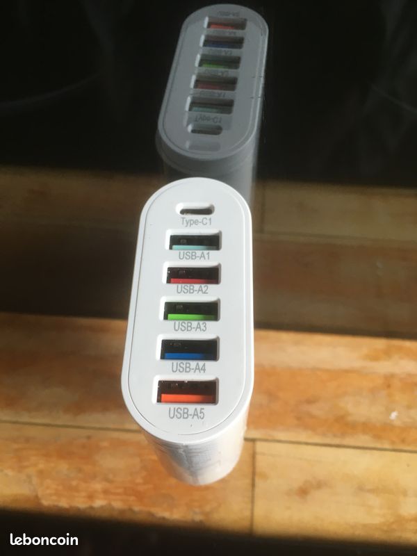 Chargeur rapide 65W 5 USB et 1 prise Type-C (image 13)