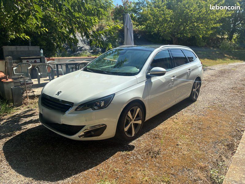 308 sw 1.6 e-hdi 115 féline (image 1)