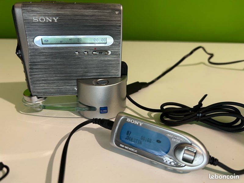 Achetez av mini disque occasion, annonce vente à Paris (75) WB171565082