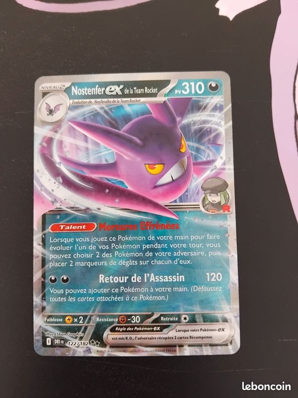 Coffret Nostenfer Ex Team Rocket 122/182 – 10 Cartes Pokémon Françaises – Ultraboost Écarlate Et Violet