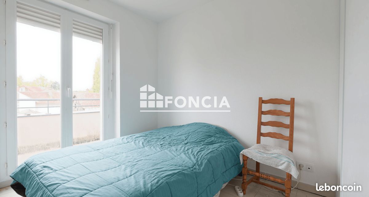 Cesson 🏡 Appartement T3 – 65 m² avec parrking et terrasse a 3 minutes a pied de la Gare RER – Cesson (Rue de Paris) – Résidence Les Balcos de Balory (2009) (image 7)