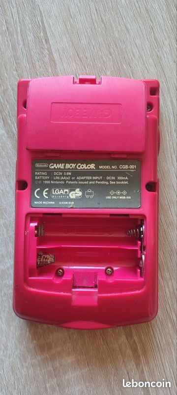 Console Nintendo GameBoy color rouge (image 2)