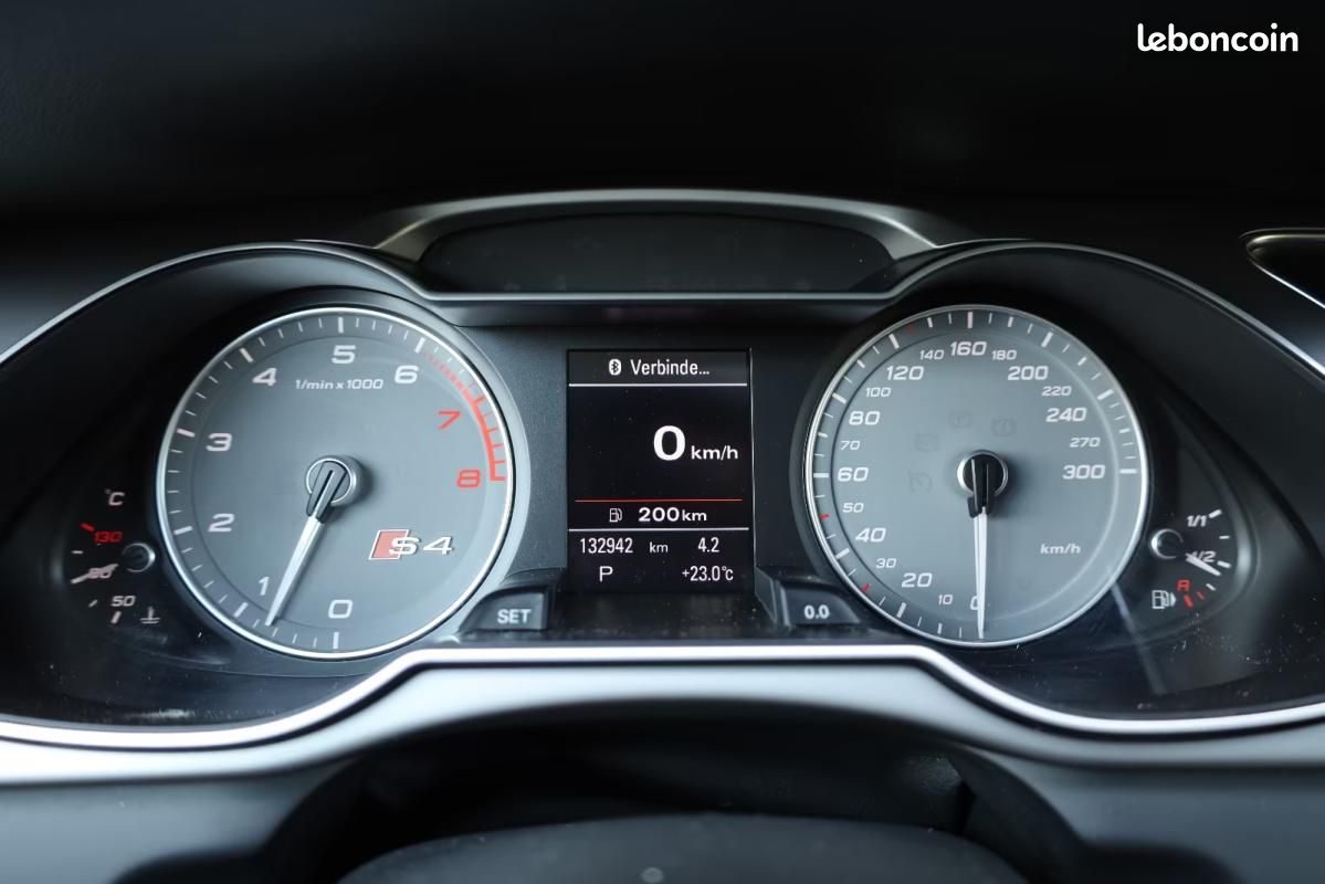 Audi S4 3.0 TFSI S tronic quattro/TTW/SHZ/B&O/SBD/R19 (image 12)