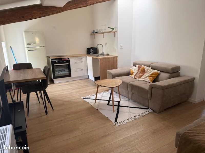 Appartement 2 pièces 40 m² · à Saint-Paul-Trois-Châteaux · 40 m² · 665 €/mois