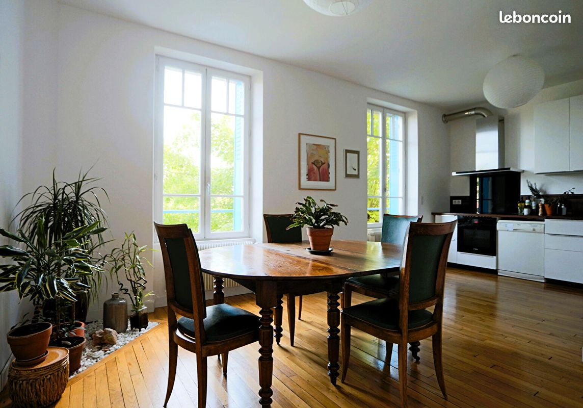 Maison 8 pièces 152 m² · à Montluçon · 152 m² · 199 000 €