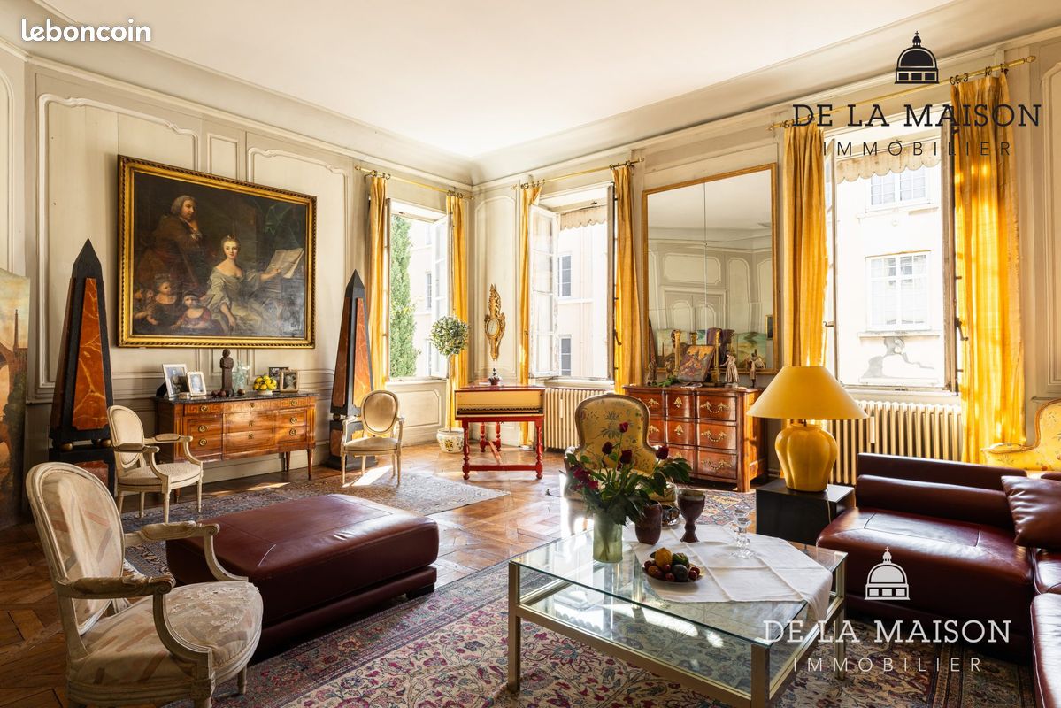Appartement 7 pièces 252 m² · à Lyon · 252 m² · 580 000 €