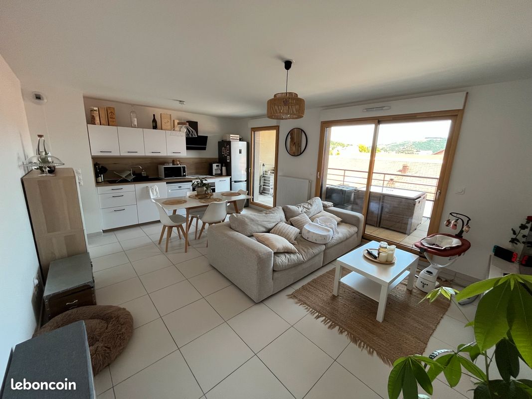 Appartement 3 pièces 67 m² · à Saint-Romain-en-Gal · 67 m² · 1 050 €/mois