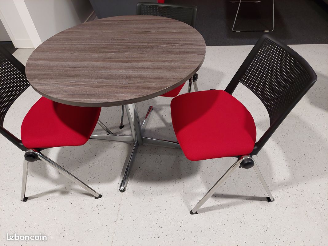 Ensemble Table ronde + 4 chaises vintages tissus (image 1)