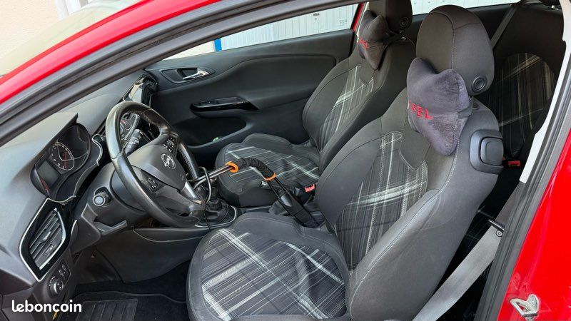 Opel corsa black édition (image 2)