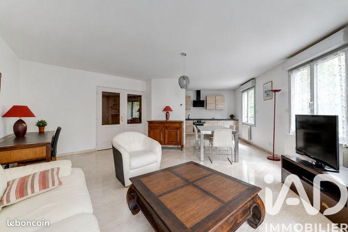 Appartement 4 pièces 94 m² — 1