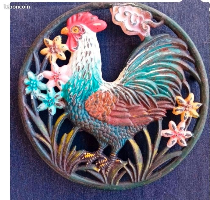 Dessous De Plat En Fonte - Décor "Le Chant Du Coq à La Ferme" - Multicouleur - Neuf