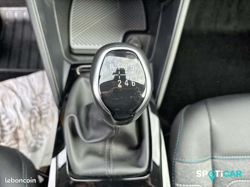 Citroen C4 1.2 PureTech 100ch S&S YOU (image 14)