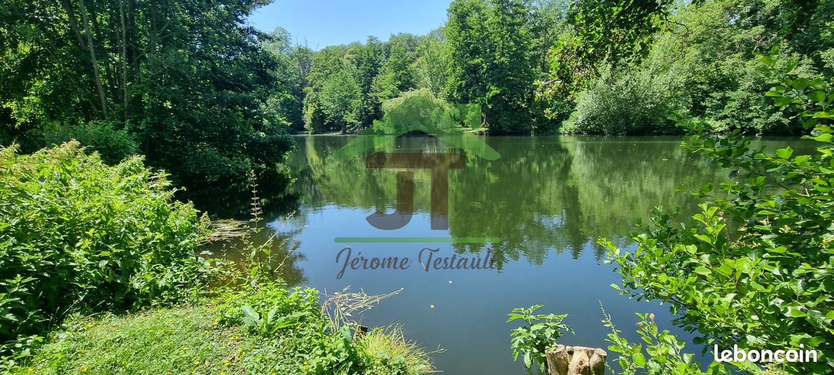 Terrain 1417 m² · à Châteaudun · 1 417 m² · 24 500 €