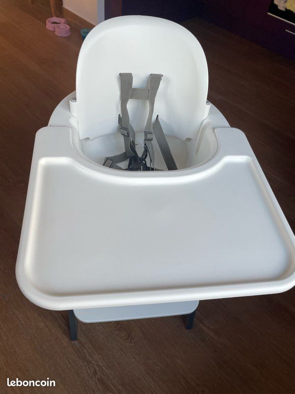 Chaise Haute Steps avec Plateau et Baby Set (image 1)