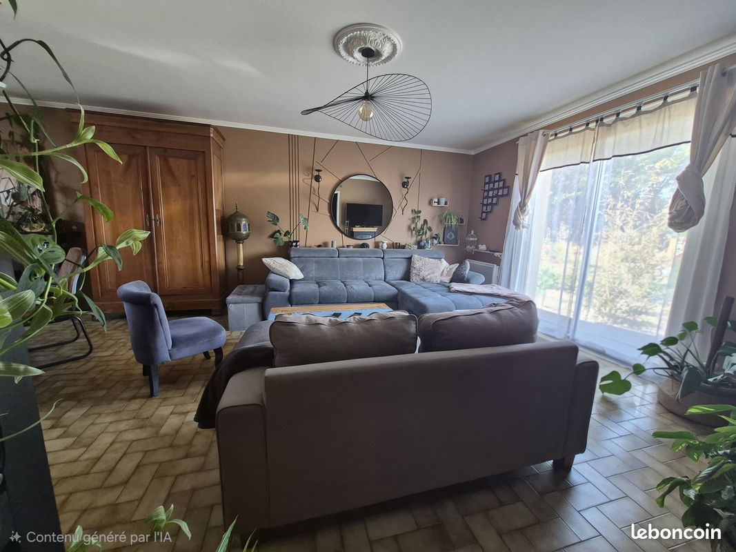 Maison 5 pièces 111 m² · à Montfort-le-Gesnois · 111 m² · 192 700 €