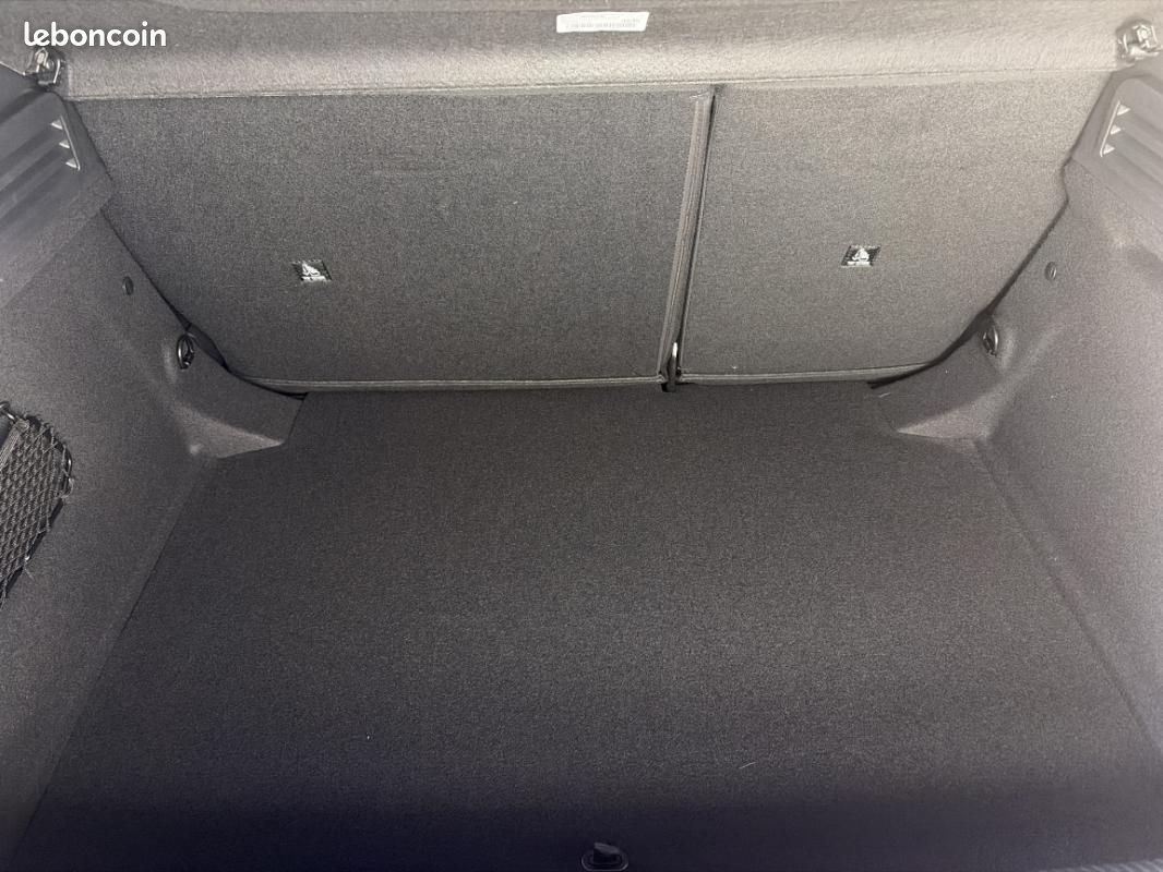 Peugeot 308 BlueHDi 130ch SetS EAT8 Allure (image 13)