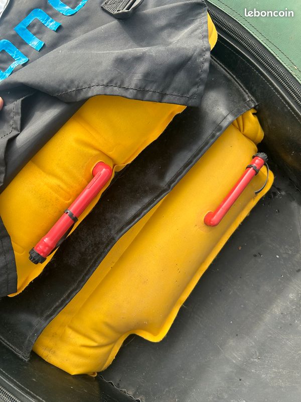 Float tube OUTCAST FISH CAT 4 DELUXE COMPLET – Pompe+Palmes– Pêche lac/étang/rivière (image 6)