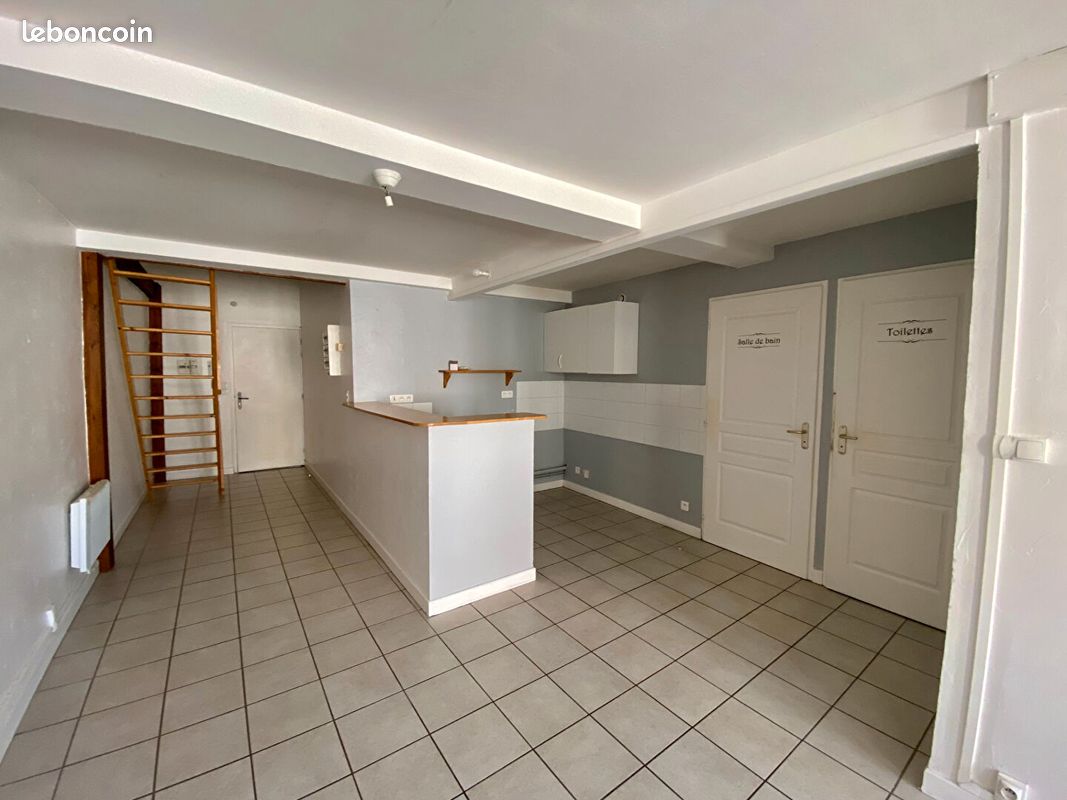Appartement 3 pièces 52 m² · à Montbrison · 52 m² · 495 €/mois